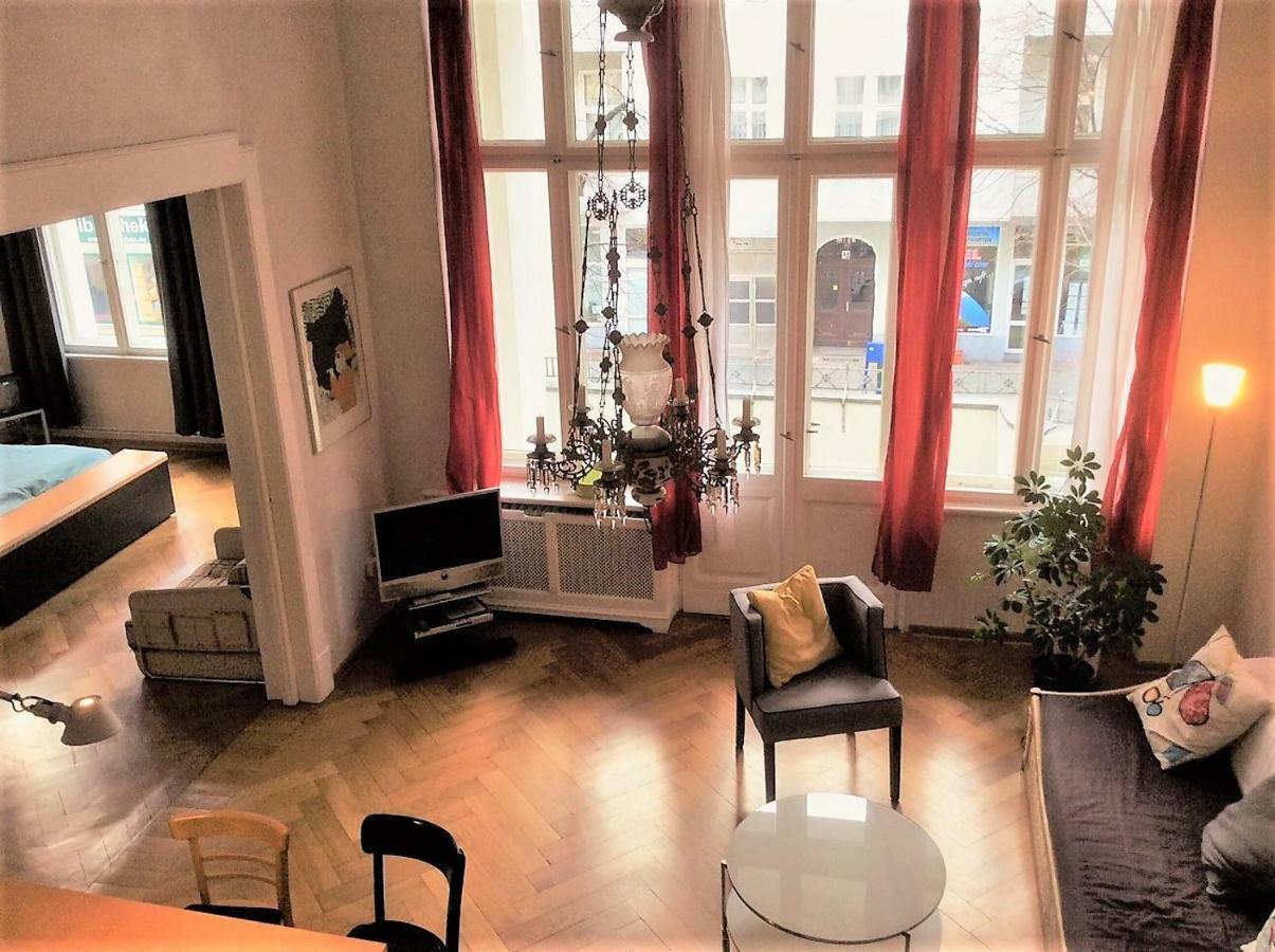Apartment Kunstlerischer Stilmix *